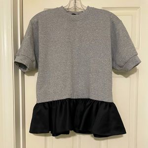 Very cute Harvey Faircloth peplum short sleeve sweatshirt